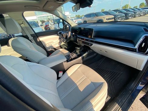 Certified 2026 Kia Sorento S w/ S Panoramic Sunroof Package FWD image 28