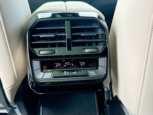 New 2025 BMW iX xDrive50 image 25