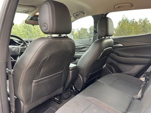 Used 2020 Buick Encore GX Select w/ Sport Touring Package image 16