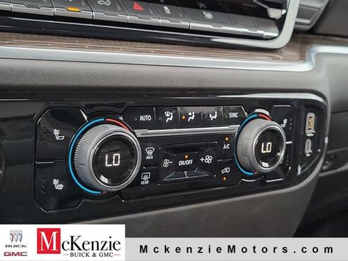 Used 2024 Chevrolet Silverado 1500 LT AWD/4WD image 18