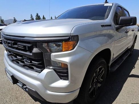 Used 2022 Chevrolet Silverado 1500 Custom w/ Rally Edition RWD image 3