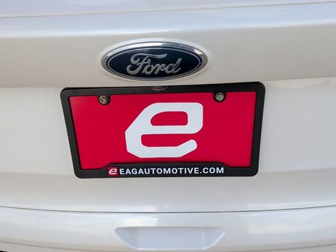 Used 2019 Ford Escape Titanium image 40