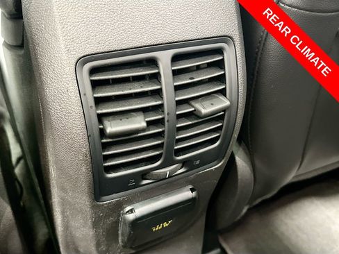Used 2017 Ford Escape Titanium FWD image 28