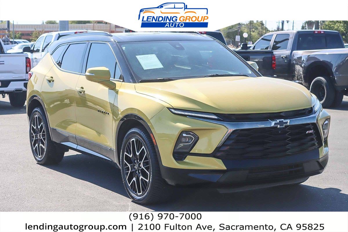 Used 2023 Chevrolet Blazer RS w/ Driver Confidence II Package FWD image 5