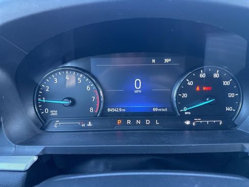 Used 2022 Ford Explorer XLT w/ Equipment Group 202A image 26