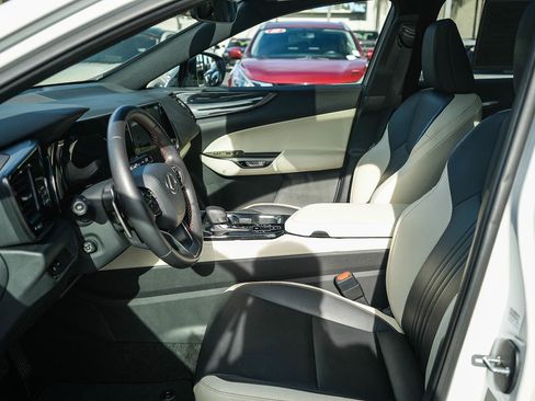 Used 2024 Lexus NX 350 AWD image 15