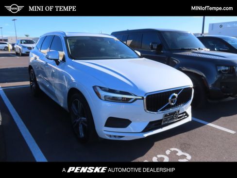 Used 2021 Volvo XC60 T5 Momentum w/ Protection Package Premier FWD image 1