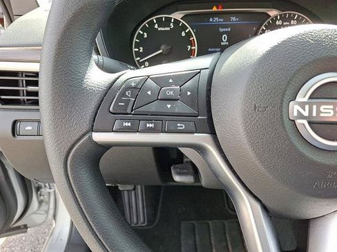 Certified 2024 Nissan Altima 2.5 SV FWD image 21