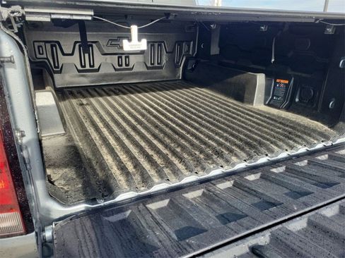 Used 2024 Chevrolet Colorado Z71 w/ Z71 Convenience Package 2 image 31