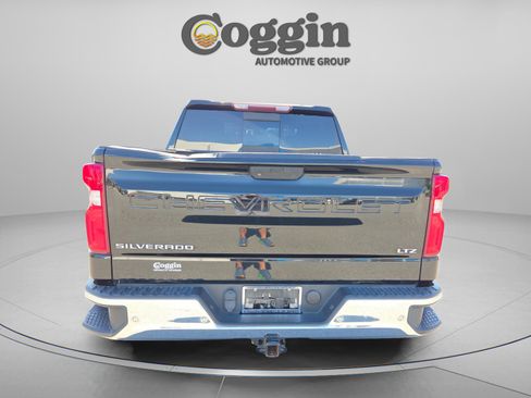 Used 2020 Chevrolet Silverado 1500 LTZ w/ LTZ Plus Package RWD image 4