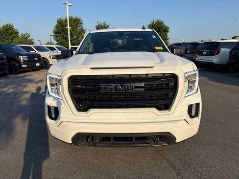 Used 2021 GMC Sierra 1500 Elevation w/ LPO, Elevation Black Package AWD/4WD image 2