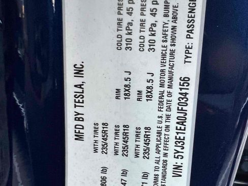 Used 2018 Tesla Model 3 Long Range image 9