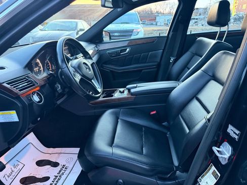 Used 2013 Mercedes-Benz E 350 4MATIC Sedan image 15
