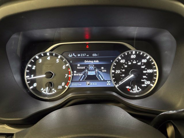 Used 2024 Nissan Titan SV AWD/4WD image 20