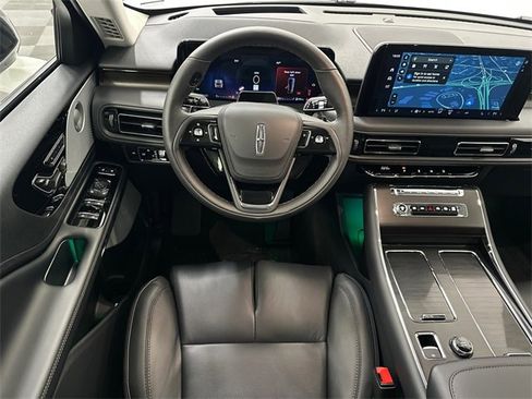 New 2026 Lincoln Aviator Reserve image 24