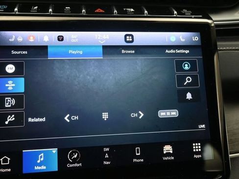 Used 2022 Jeep Grand Cherokee Limited 4xe w/ Luxury Tech Group II AWD/4WD image 27