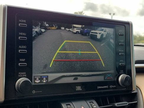 Used 2019 Toyota RAV4 Limited w/ Cold Weather Package FWD image 27