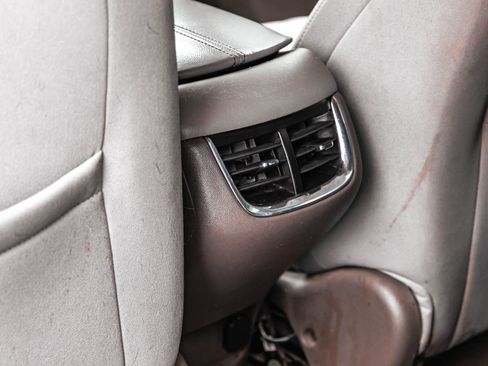 Used 2022 Chevrolet Malibu LT FWD image 19
