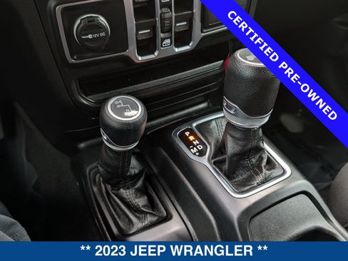 Used 2023 Jeep Wrangler Unlimited Sport AWD/4WD image 32