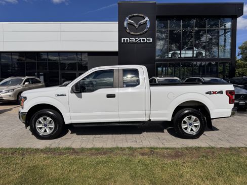 Used 2018 Ford F150 XL w/ Equipment Group 101A Mid AWD/4WD image 4