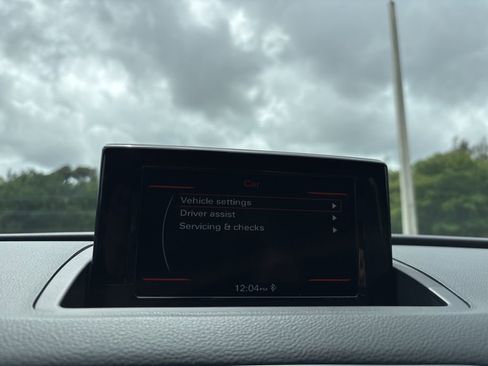 Used 2018 Audi Q3 2.0T Premium image 31