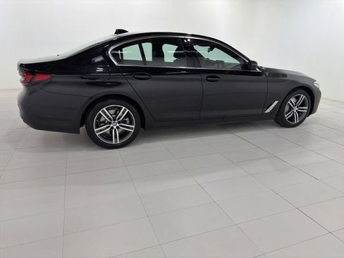 Certified 2023 BMW 530i xDrive w/ Premium Package AWD/4WD image 37