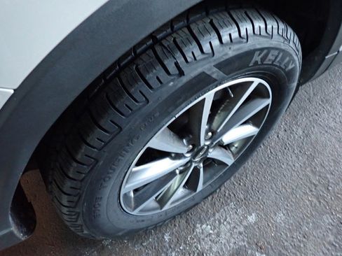 Certified 2022 Lincoln Nautilus AWD image 5