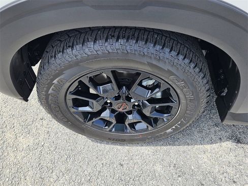 New 2025 Nissan Armada PRO-4X image 16