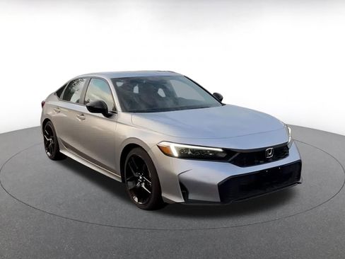 Used 2025 Honda Civic Sport image 3