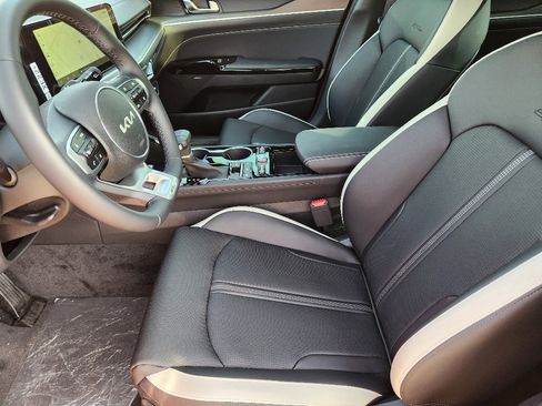 New 2026 Kia K5 GT-Line image 9