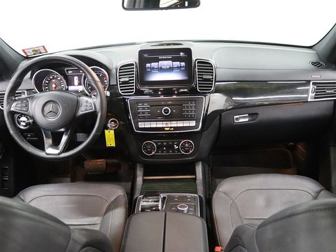 Used 2017 Mercedes-Benz GLS 550 4MATIC image 19
