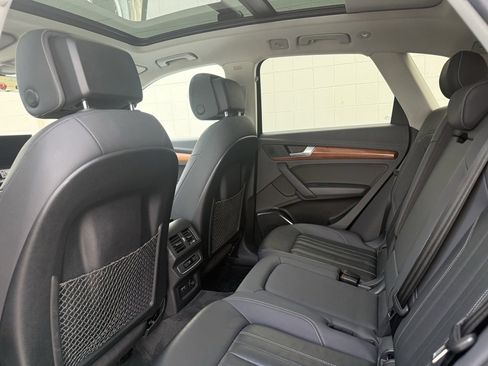 Used 2021 Audi Q5 2.0T Premium w/ Convenience Package image 34