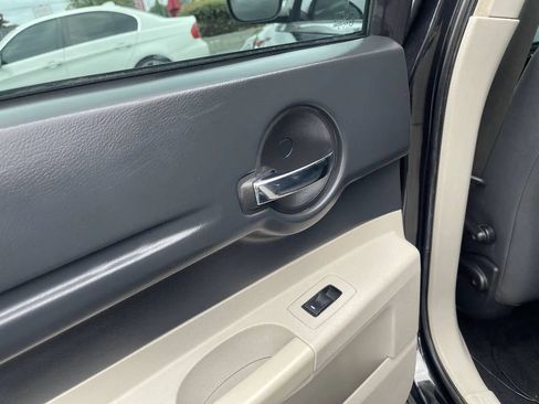 Used 2006 Dodge Magnum SE RWD image 21