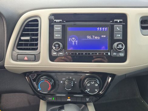 Used 2022 Honda HR-V LX image 16