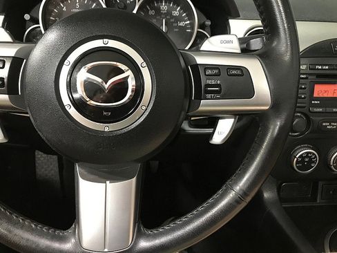 Used 2012 MAZDA MX-5 Miata Grand Touring w/ Premium Pkg RWD image 26