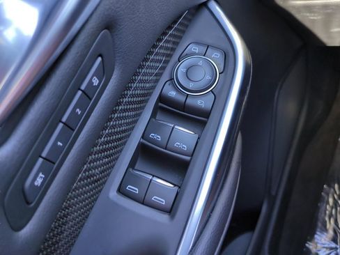 Used 2023 Cadillac XT4 Sport FWD image 19