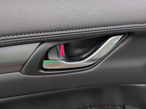 New 2025 MAZDA CX-5 AWD 2.5 S w/ Preferred Package image 17