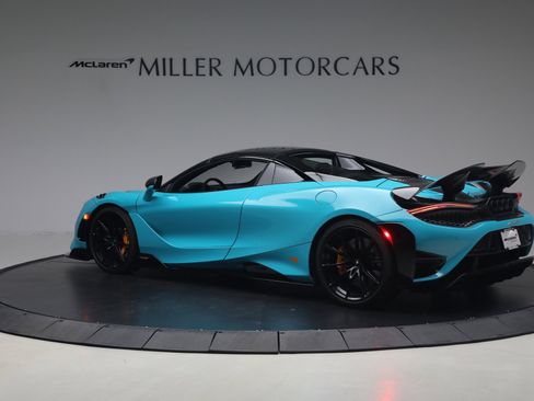 Used 2022 McLaren 765LT RWD image 24