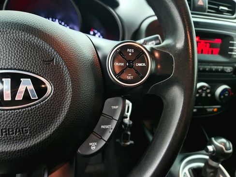 Used 2014 Kia Soul image 17