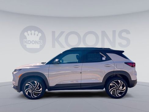 New 2026 Chevrolet TrailBlazer RS w/ Convenience Package image 2