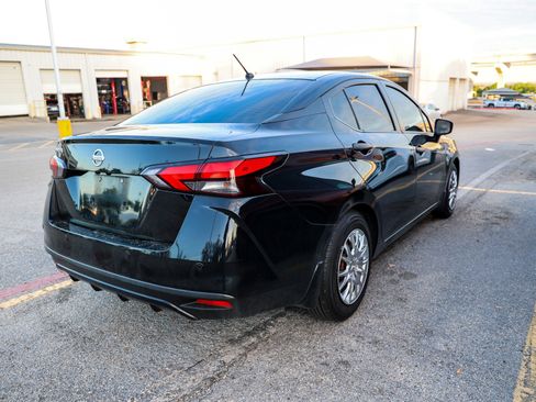 Used 2020 Nissan Versa S image 7