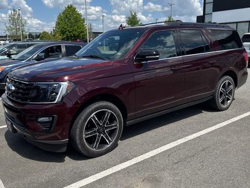 Used 2020 Ford Expedition Max Limited w/ Equipment Group 303A image 4