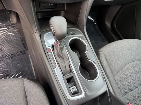 Used 2022 Chevrolet Equinox LT w/ Driver Convenience Package FWD image 26