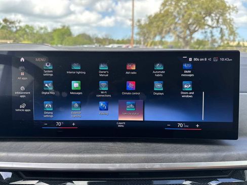 Used 2023 BMW X7 xDrive40i w/ Executive Package image 26