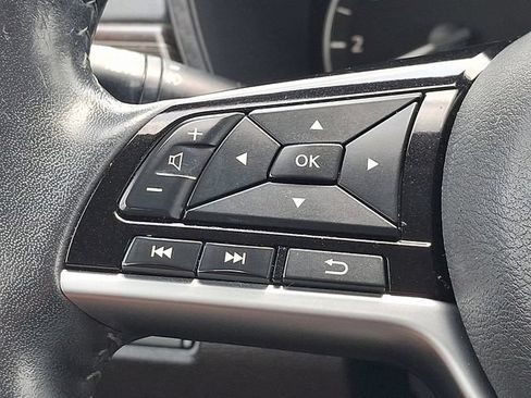 Used 2022 Nissan Altima 2.5 SL FWD image 23