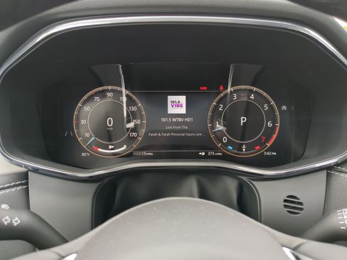 New 2026 Jaguar F-PACE R-Dynamic S image 30