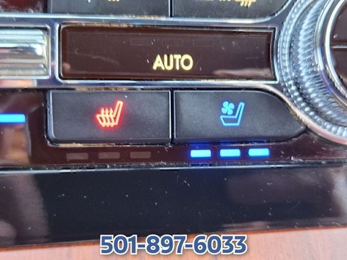 Used 2024 Lincoln Navigator Reserve AWD/4WD image 25