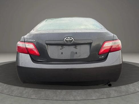 Used 2007 Toyota Camry SE FWD image 4