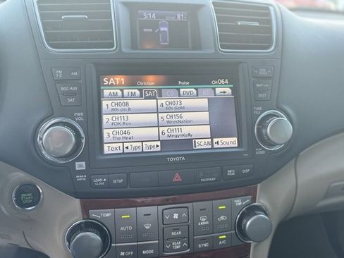 Used 2012 Toyota Highlander Limited image 7