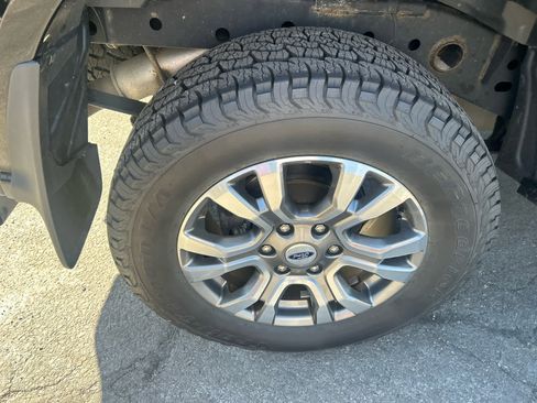 Used 2022 Ford Ranger Lariat w/ FX4 Off-Road Package AWD/4WD image 12